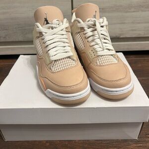 Wmns Jordan 4 Retro Shimmer